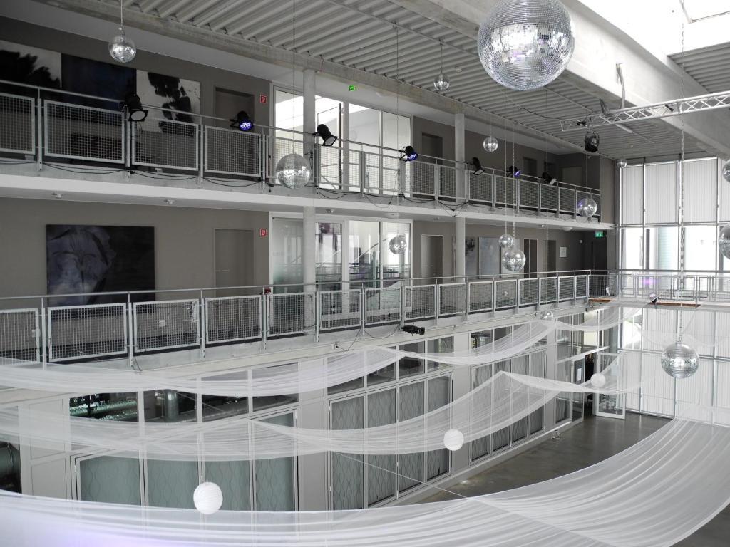 Hotel Schlafstadt Eimeldingen Exteriör bild