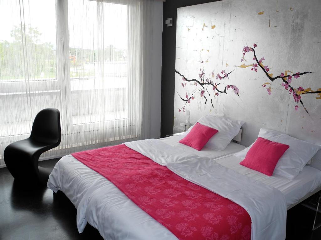 Hotel Schlafstadt Eimeldingen Rum bild
